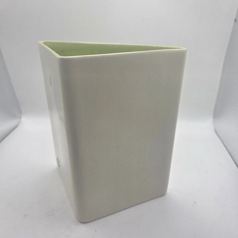 Red Wing Pottery unique triangular